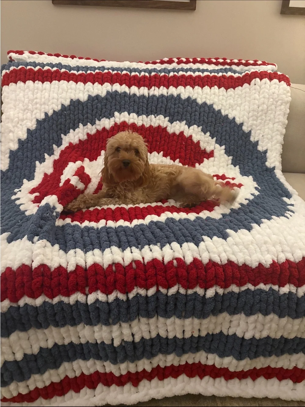 HANDMADE CHUNKY KNIT COZY BLANKET
